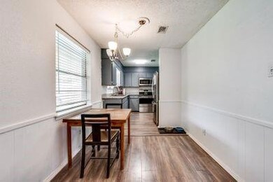 509 Holly Hill Dr, Hurst, TX 76053 - photo 6