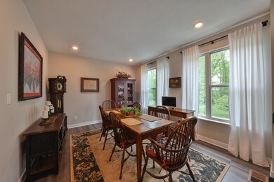 13354 Saxony Blvd W, Fishers, IN 46037 - photo 6