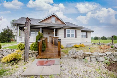 7507 E State Hwy YY-20