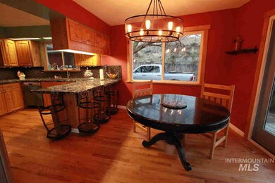 407 Wilson St, Asotin, WA 99402 - photo 6