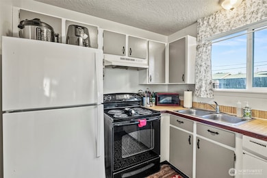 273 29th Ave, Longview, WA 98632 - photo 4