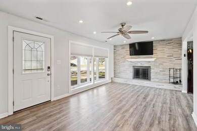 14 S Walnut Cir, West Berlin, NJ 08091 - photo 4