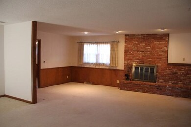 1112 S Monroe St, Hugoton, KS 67951 - photo 4