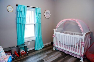 2404 Capitol Ave, Des Moines, IA 50317 - photo 7