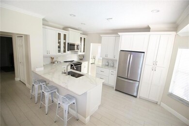 13986 S Cypress Cove Cir, Davie, FL 33325 - photo 2