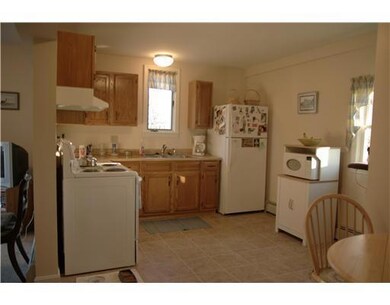 226 Walton St, Portland, ME 04103 - photo 5