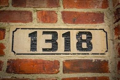 1318 Eastern Pkwy unit 2, Louisville, KY 40204 - photo 4