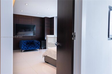 Blue unit 1301, Miami, FL 33137 - photo 5