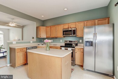 10516 Falkirk Way, Manassas, VA 20109 - photo 6