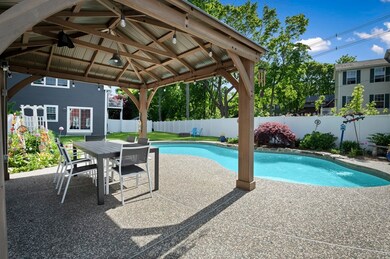 13 Devereux St, Marblehead, MA 01945 - photo 5