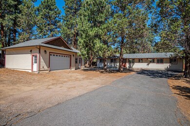 60861 Windsor Dr, Bend, OR 97702 - photo 2