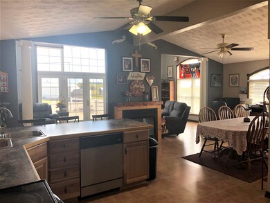 7858 W Buckboard Rd, North Platte, NE 69101 - photo 6