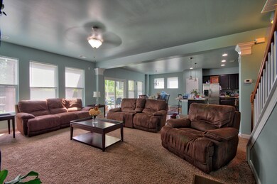 Open Floor Plan 2-2