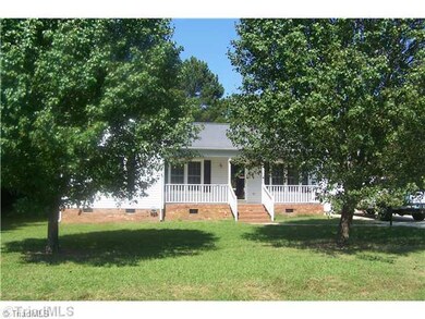 2918 Bronzie Lawson Rd, High Point, NC 27263 - photo 2
