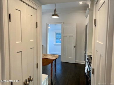 84 E Putnam Ave, Cos Cob, CT 06807 - photo 5