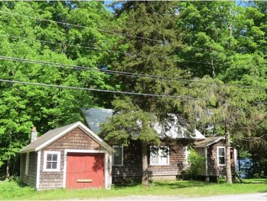 Detached Garage