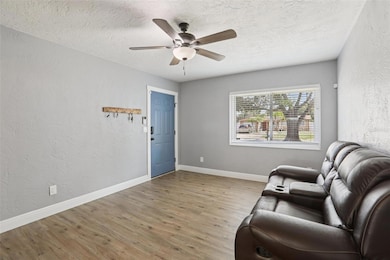 8788 56th Way, Pinellas Park, FL 33782 - photo 3