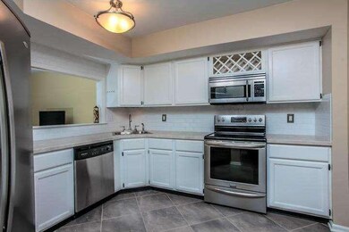 605 Meadow Ct unit 605, Glen Mills, PA 19342 - photo 3