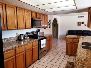 Kitchen 1