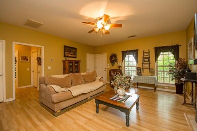 1787 Paradise Camp Rd, Harrodsburg, KY 40330 - photo 5