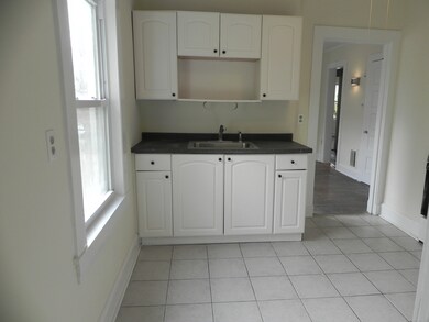 186 Grasmere Ave unit 2, Fairfield, CT 06824 - photo 7