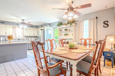 1715 Cedar Ln, Holts Summit
