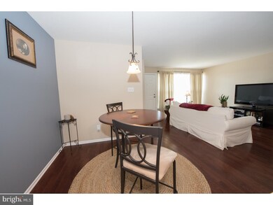 904 Northridge Dr unit 90A, Norristown, PA 19403 - photo 5