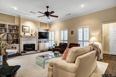 413 413 Brighton Ct, Tyler, TX 75701 - photo 2