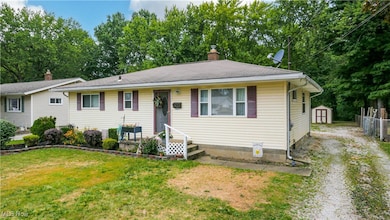 3427 Curtis St, Mogadore, OH 44260 - photo 3