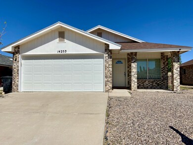 14253 Desert Fire Ct, Horizon City, TX 79928 - photo 2