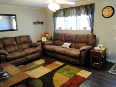 1512 Parker Ave, Shelbyville, TN 37160 - photo 3