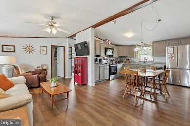 422 Fordhook Rd, Doylestown, PA 18901 - photo 4