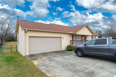 532 9th Ave, Pleasant Grove, AL 35127 - photo 3