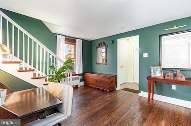 923 N College St, Carlisle, PA 17013 - photo 3