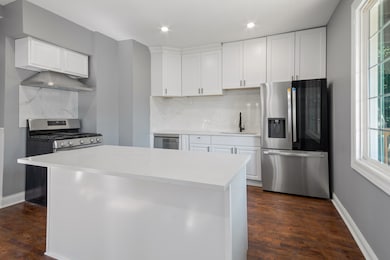 4251 N Lawndale Ave unit 2, Chicago, IL 60618 - photo 6