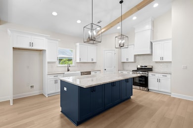 2406 Frontera St, Navarre, FL 32566 - photo 3