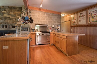 214 Wolf Cooktop