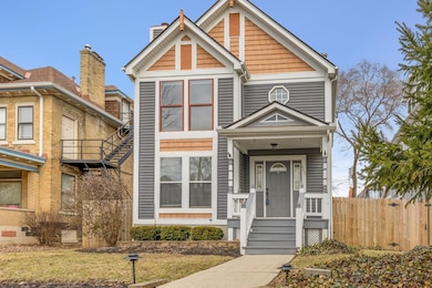 4-web-or-mls-480W4thAveExt_Hommati102 (3