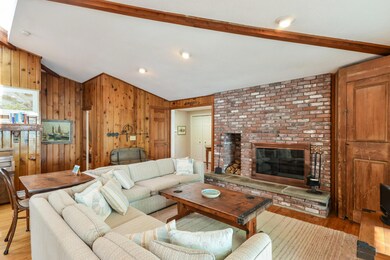 005-photo-great-room-6252480