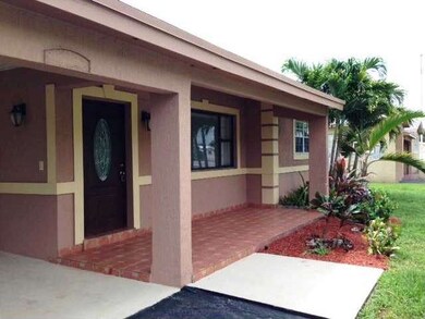 3007 Island Dr, Miramar, FL 33023 - photo 4