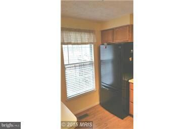 8909 Oxley Forest Ct, Laurel, MD 20723 - photo 6