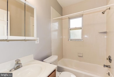 4313 18th St N, Arlington, VA 22207 - photo 7