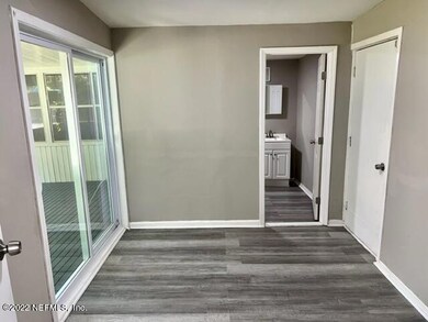 6012 Edgefield Dr, Jacksonville, FL 32205 - photo 6