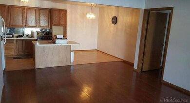 15530 Ashley Ct, Macomb, MI 48044 - photo 7