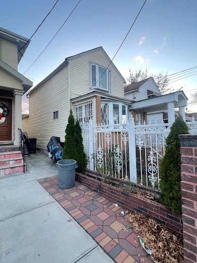 146-04 130th Ave, Jamaica, NY 11436 - photo 2