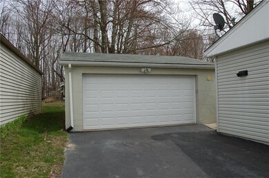 Two Car - Detached Garage