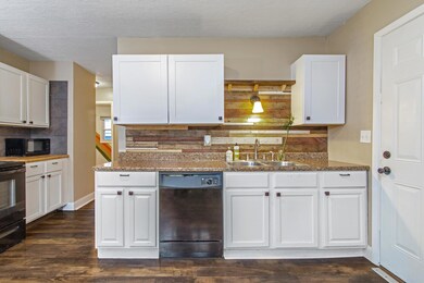 Kitchen 3