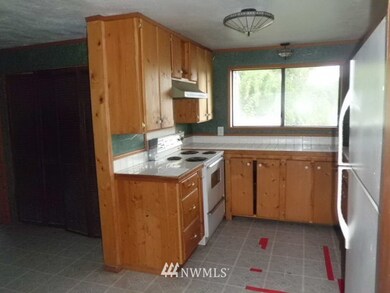 537 SW 16th St, Chehalis, WA 98532 - photo 7