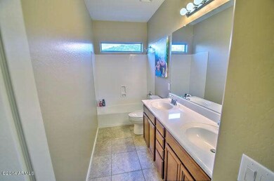 bathroom 2-pic 1