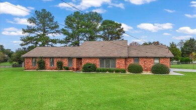 4203 Horseshoe Bend Rd SE, Decatur, AL 35603 - photo 2